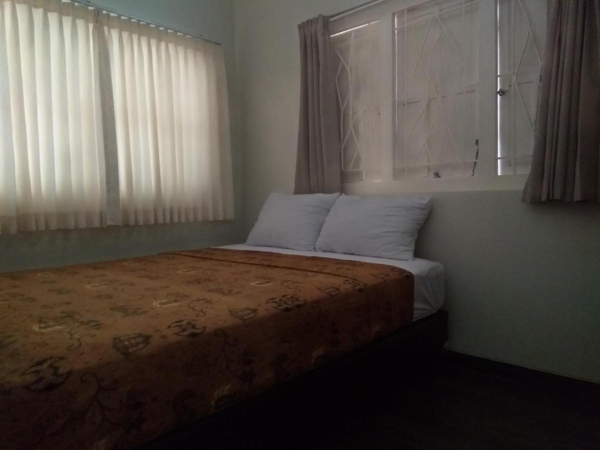 Apartamento Omah Ngadiwinatan Syariah Yogyakarta Exterior foto