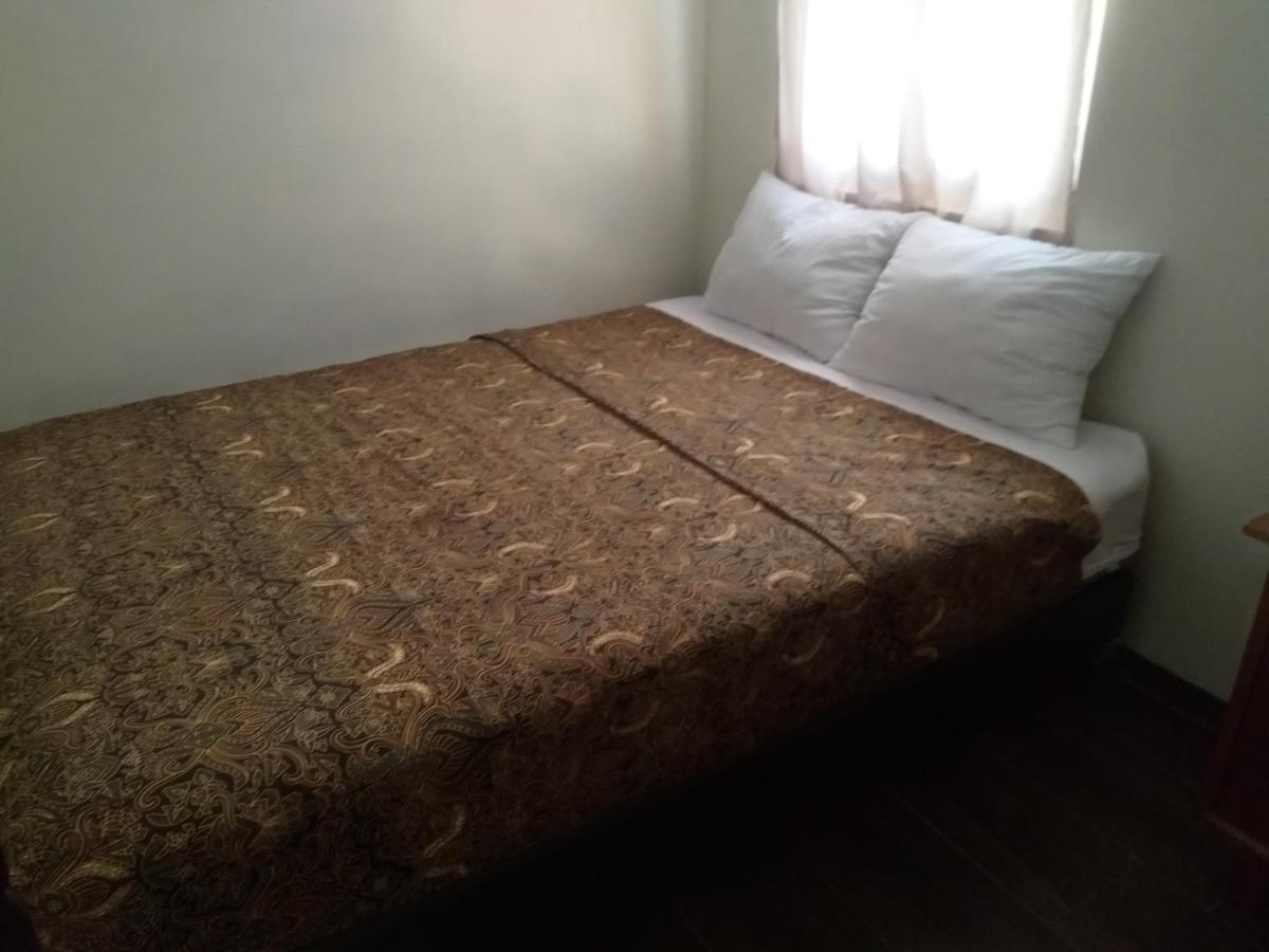 Apartamento Omah Ngadiwinatan Syariah Yogyakarta Exterior foto